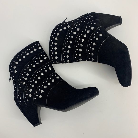 Vaneli Black Suede Ankle Boots with Silver studs Size 8M - Picture 2 of 8